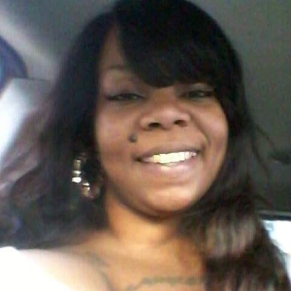 Meet your Posher, Ysetta